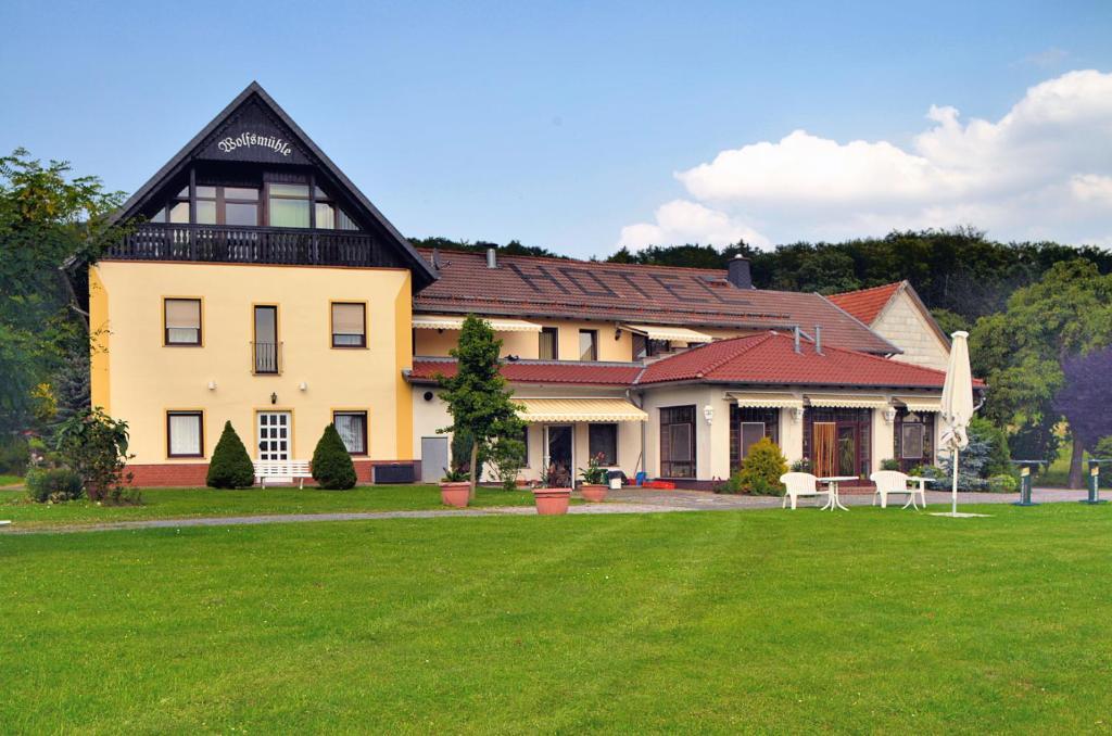 Ferienhotel Wolfsmuehle Rodishain Buitenkant foto